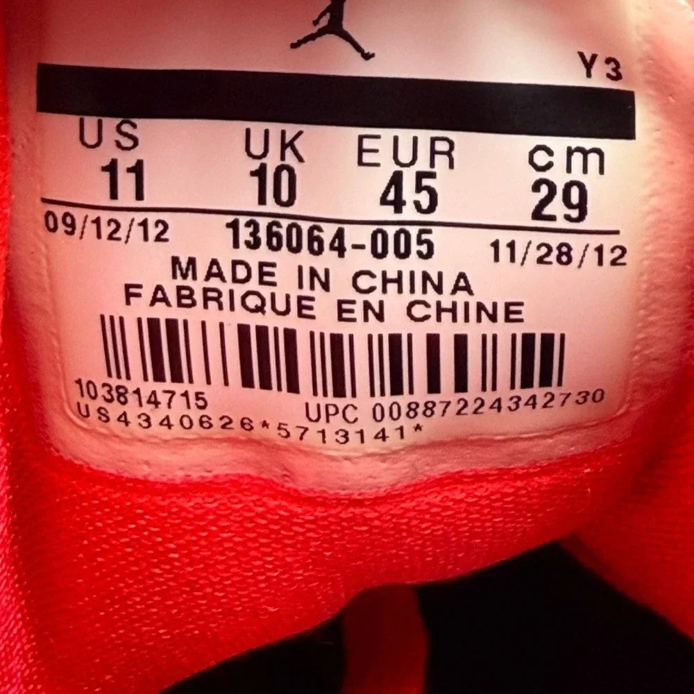 Jordan Air Jordan 3 Black Bright Crimson 136064-005 Size 11